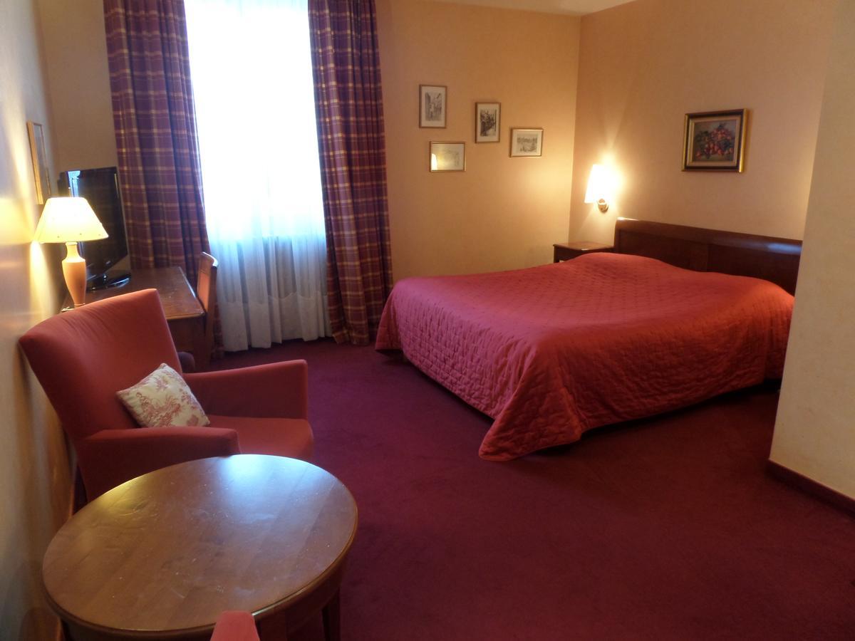 Hotel Erckmann Chatrian Phalsbourg Exterior foto